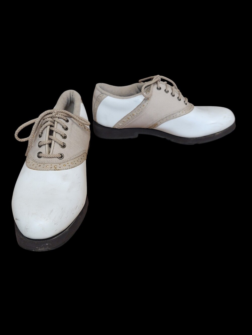FootJoy Two-Tone Saddle Oxfords in White and Beige Size 8